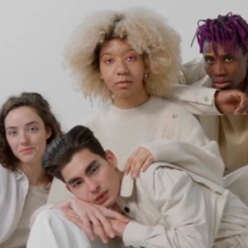 MARAVILLOSAMENTE ANORMAL